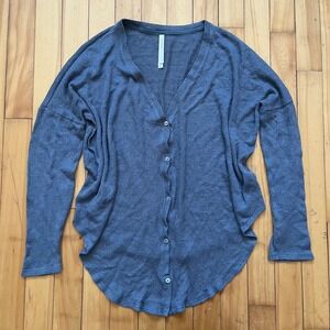 The Group Babaton Waffle Knit V Neck Button Up Long Sleeve Top Gray Size S
